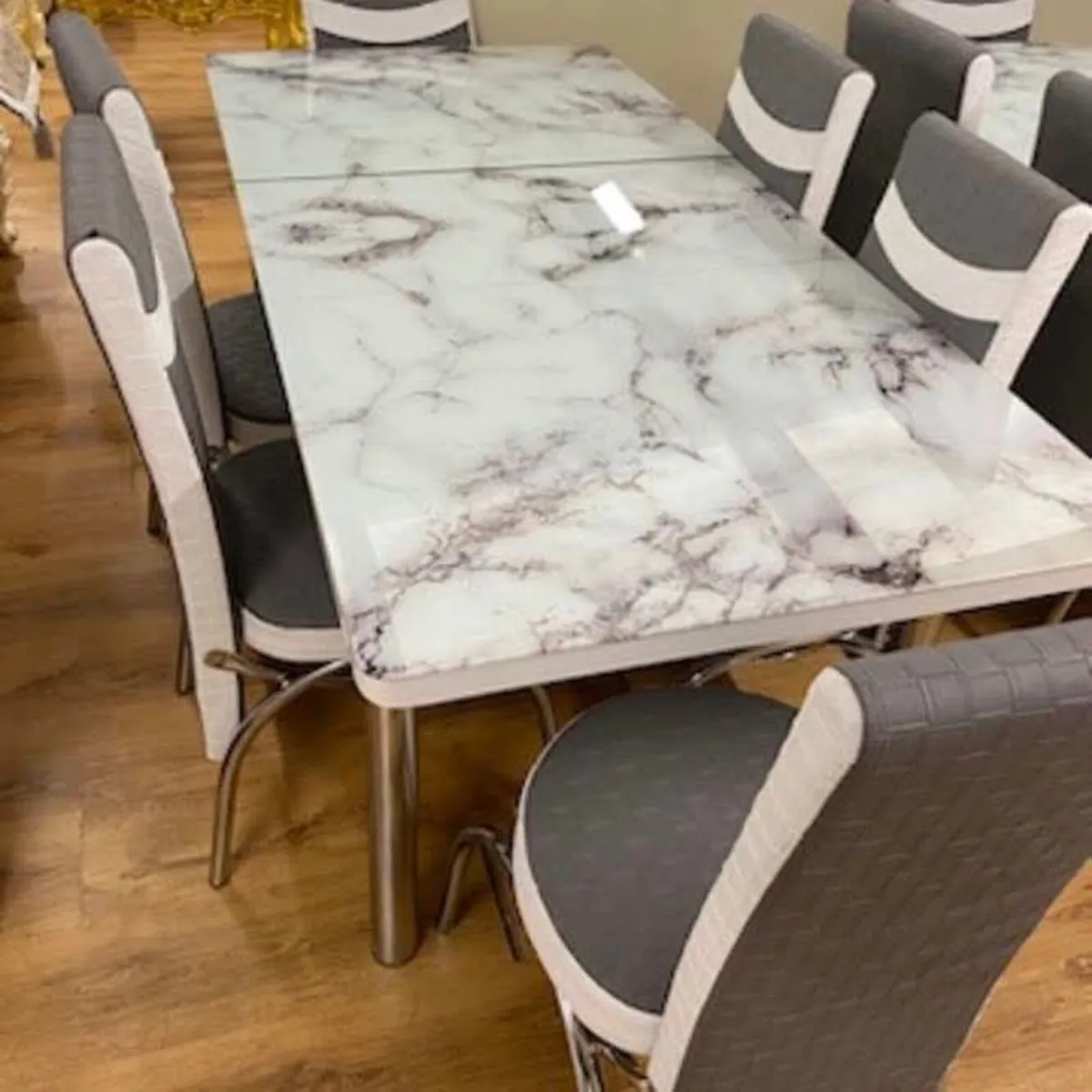 Extendable Kitchen Dining Table With 6 Chairs - Image 1