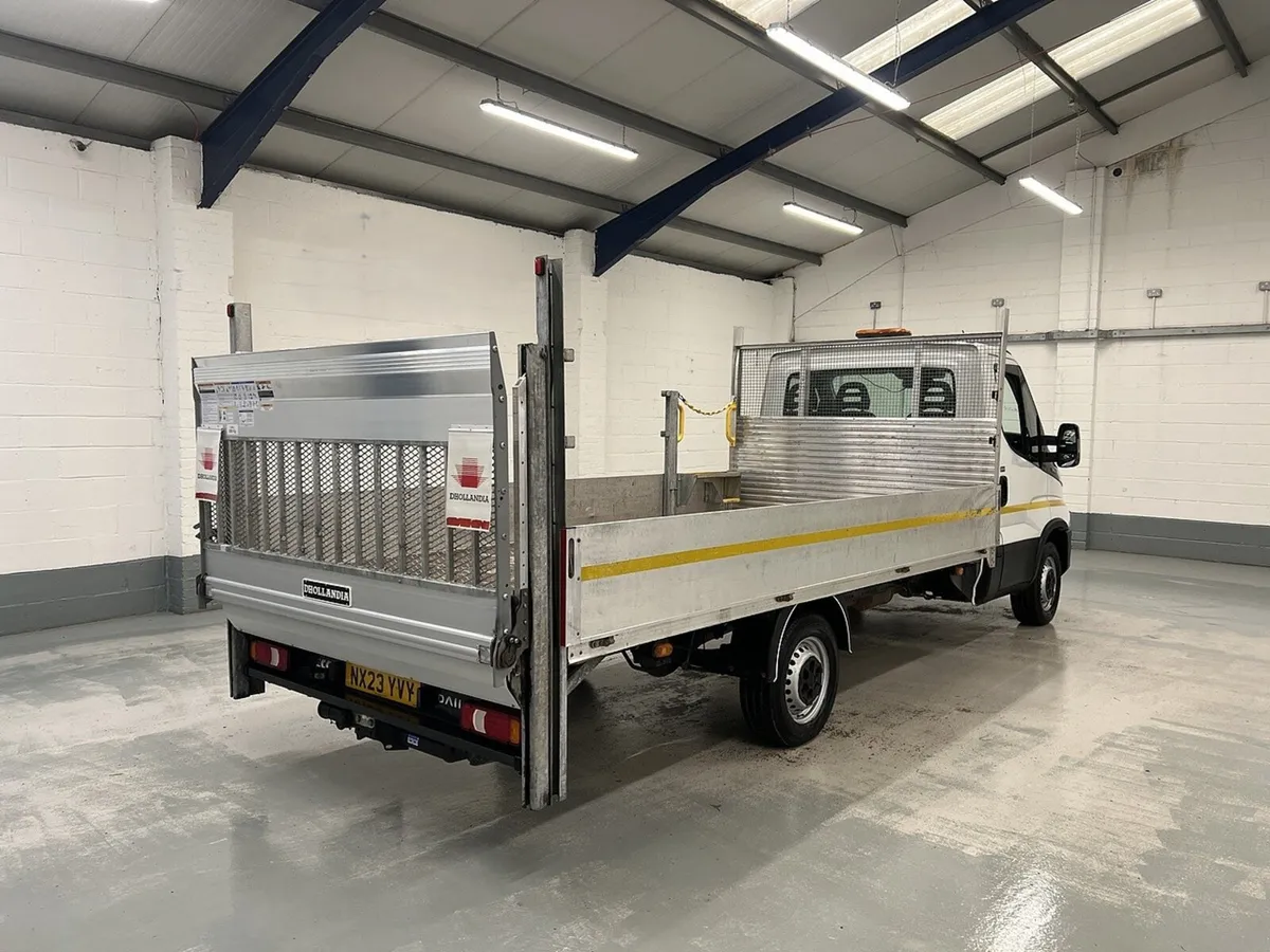 2023 Iveco Daily Dropside Van - Image 4