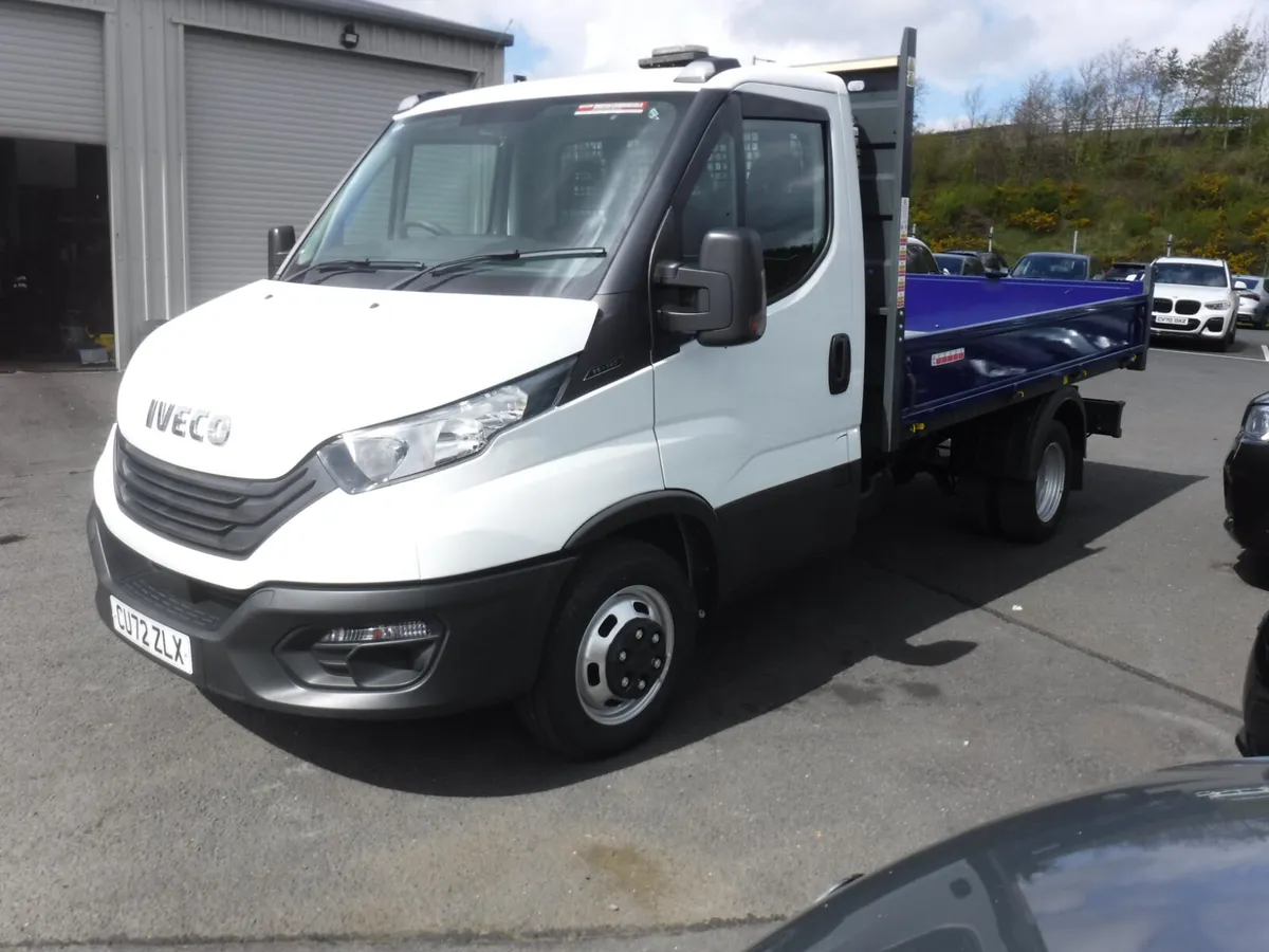 Iveco Daily Tipper 2022 35-140 twin rear wheels. - Image 3