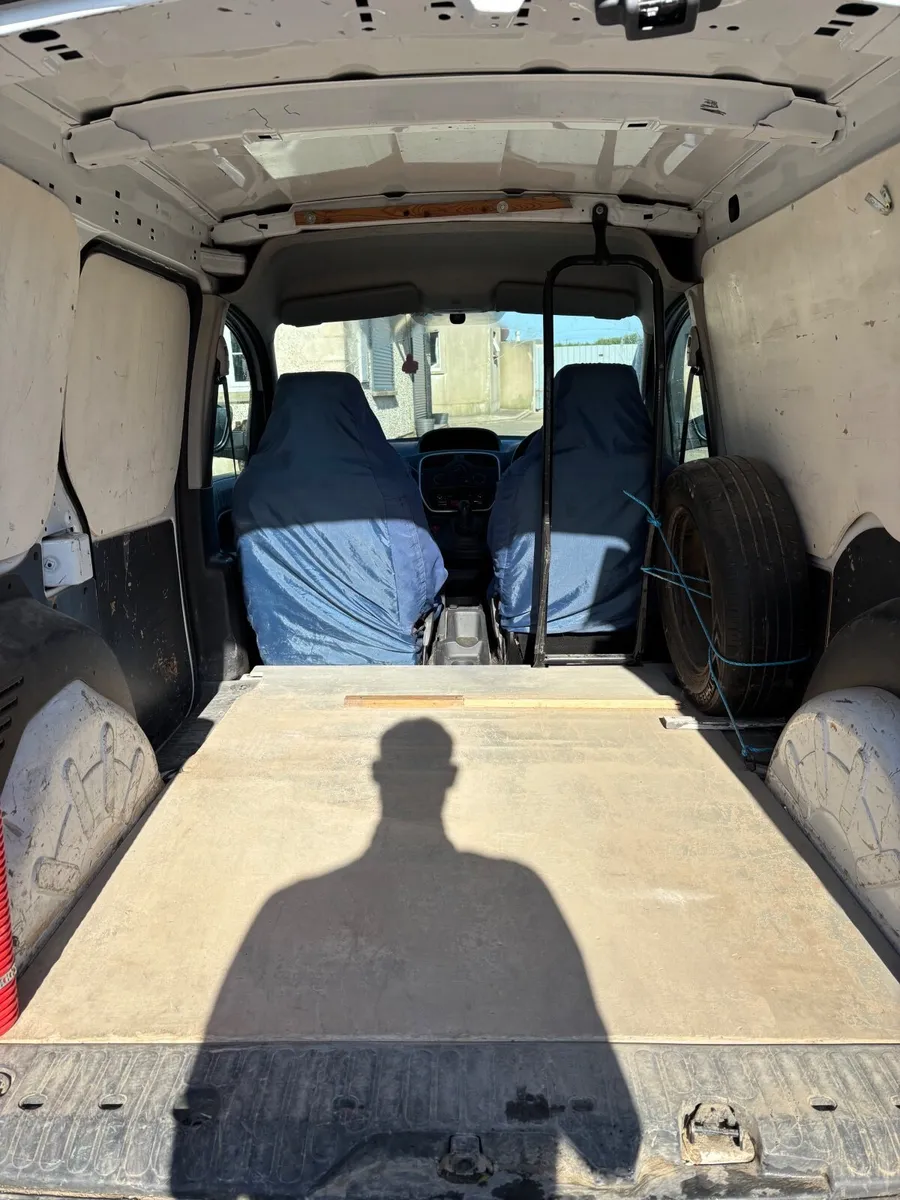 Renault Kangoo 2015 - Image 1