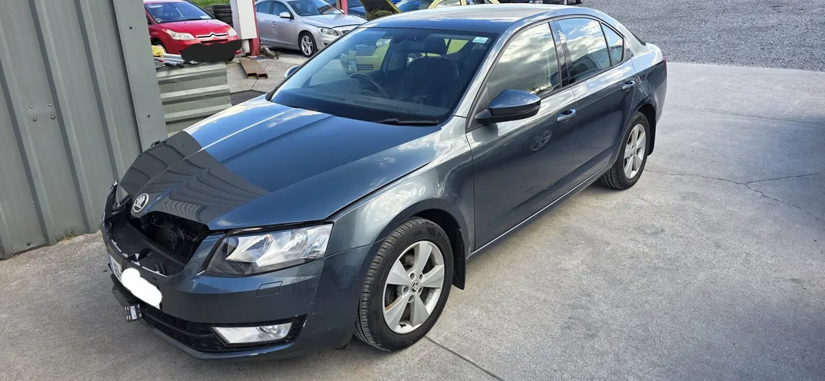 161 SKODA OCTAVIA DIESEL AUTO - Image 1
