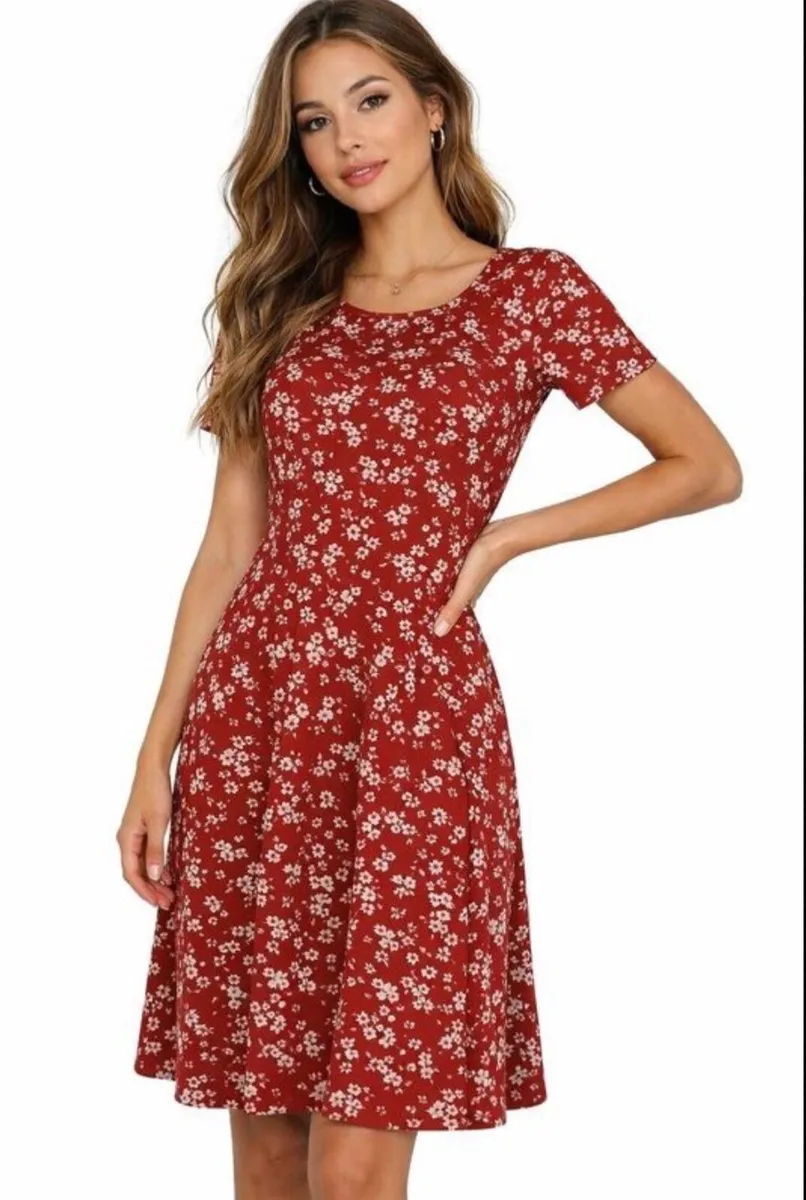 Ladies casual floral print dress: Size 12