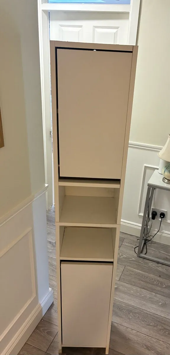 Narrow bathroom cabinet - Image 1