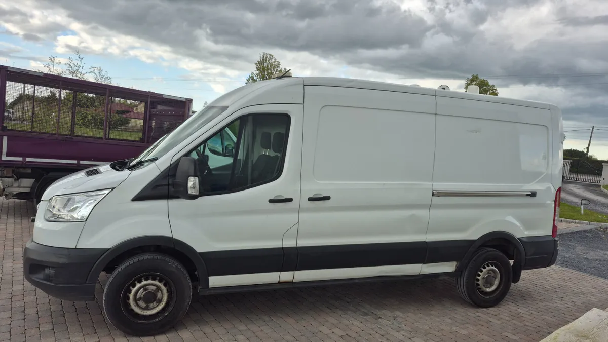 2017 Ford Transit - Image 3
