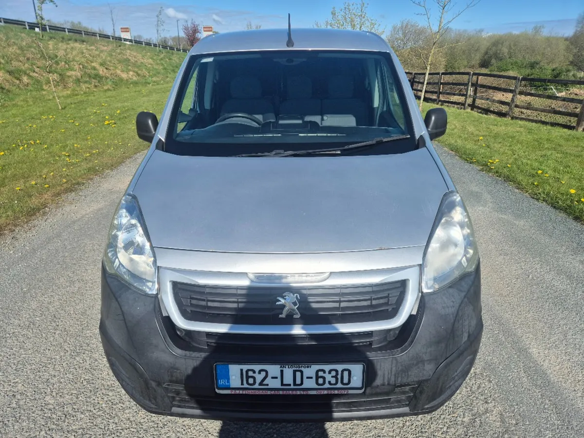2016 (162) Peugeot Partner 850 PRO **NO VAT** - Image 2