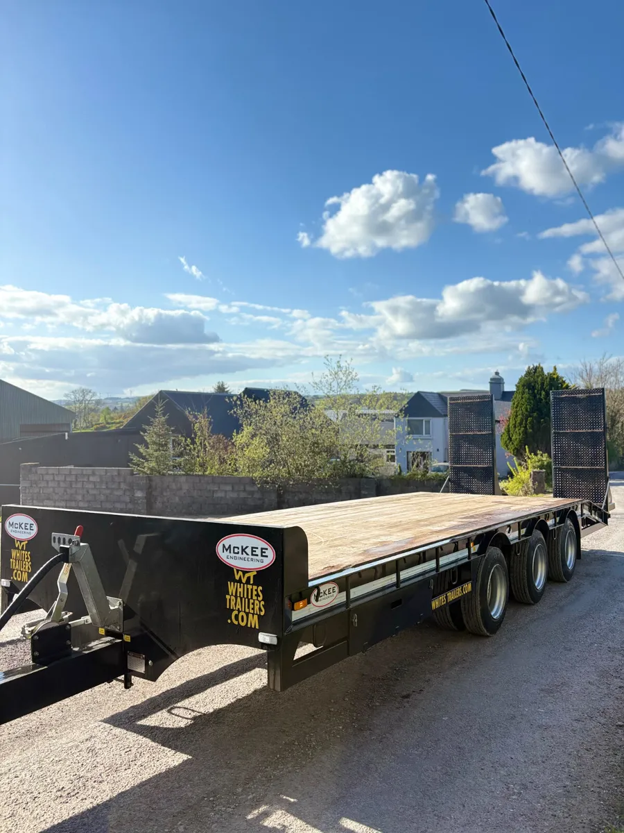 McKEE Low Loader - Image 1