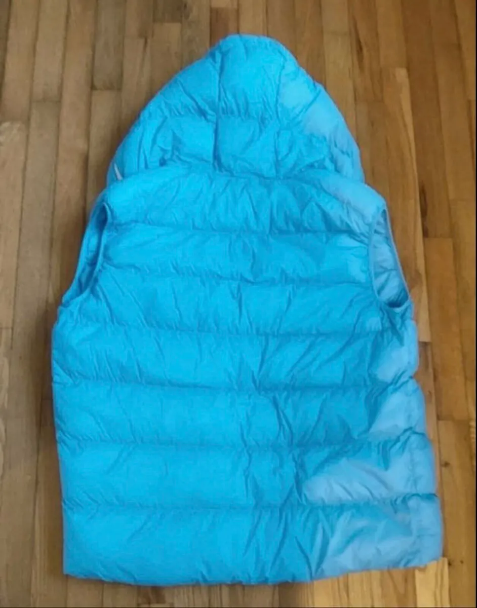 Moncler gillet - Image 4