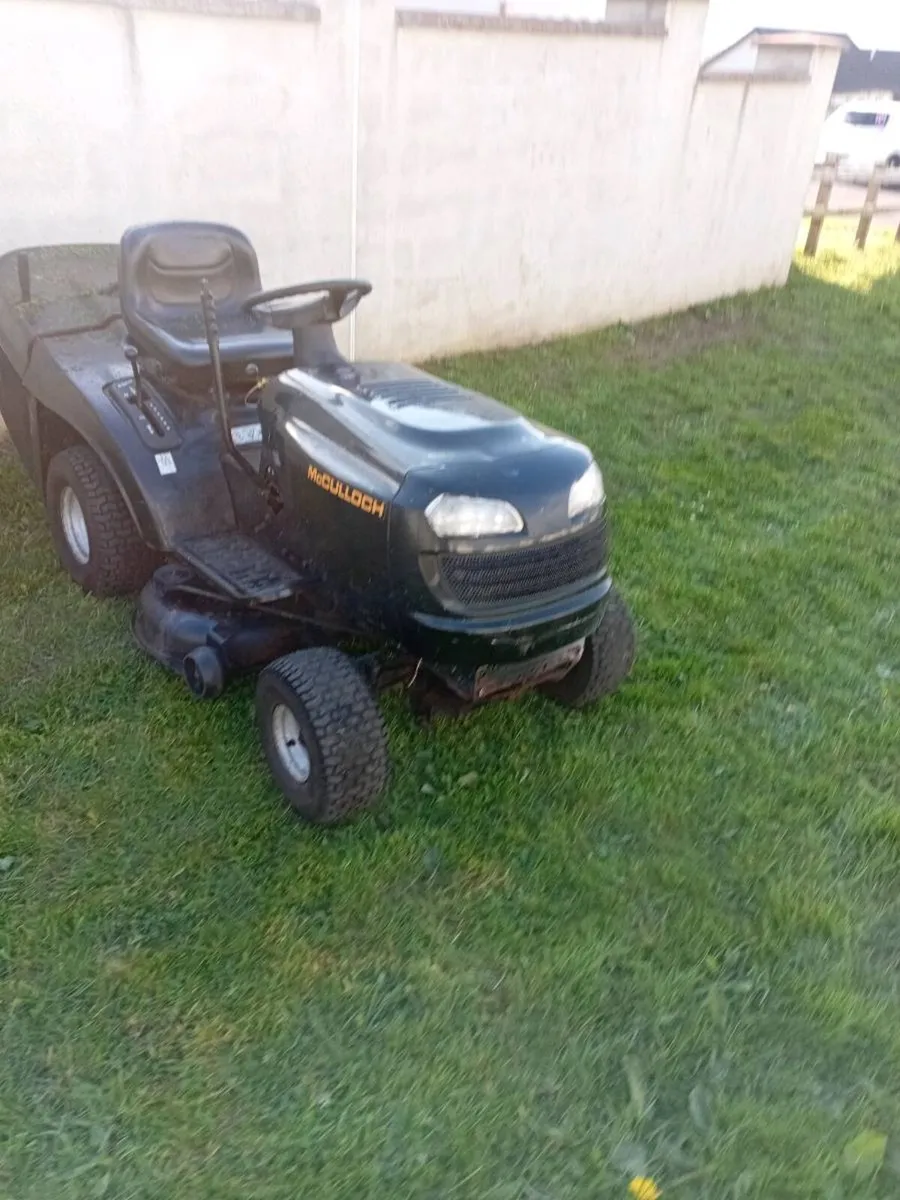 Ride on lawnmower - Image 2