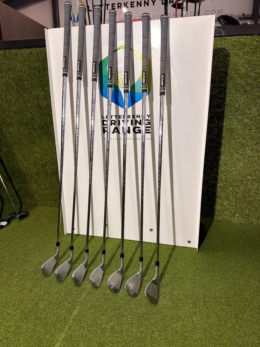 Titleist AP3 Irons (5-GW) 7 Piece - Image 2