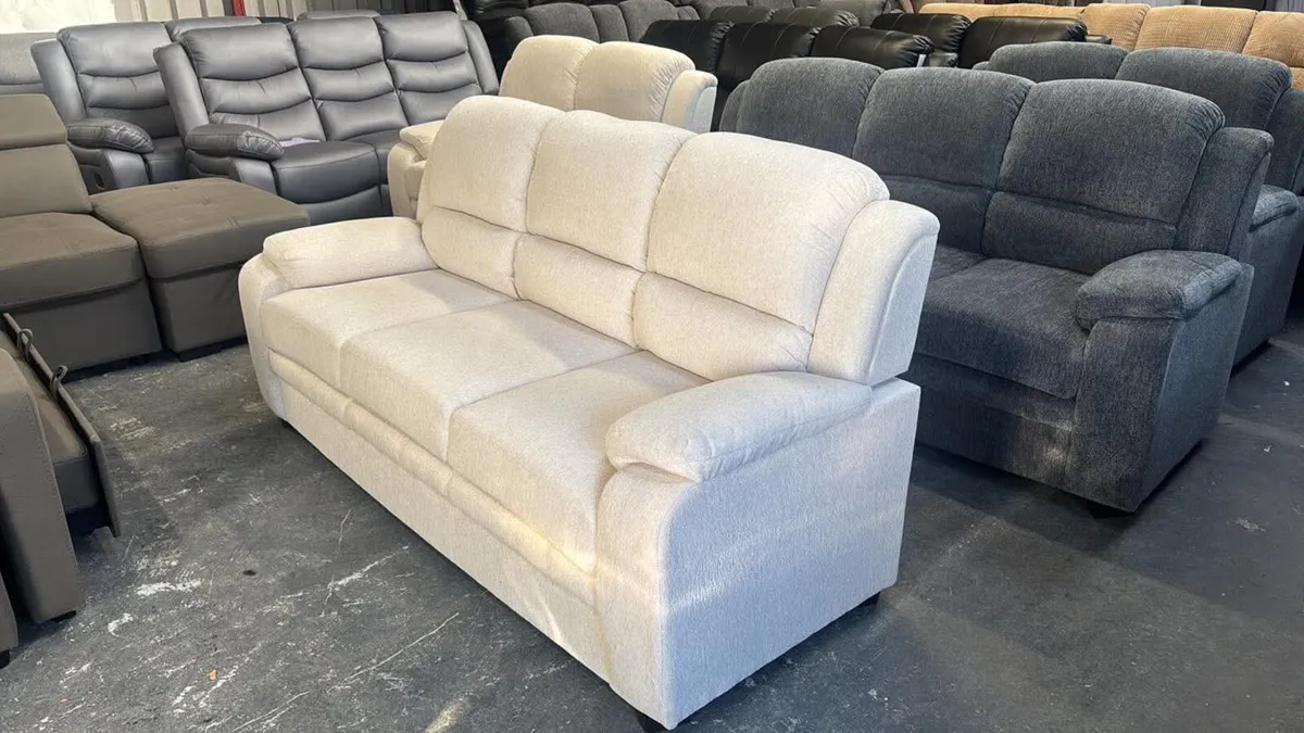 3+2 Grey & Cream Fabric Sofa Set - Image 2