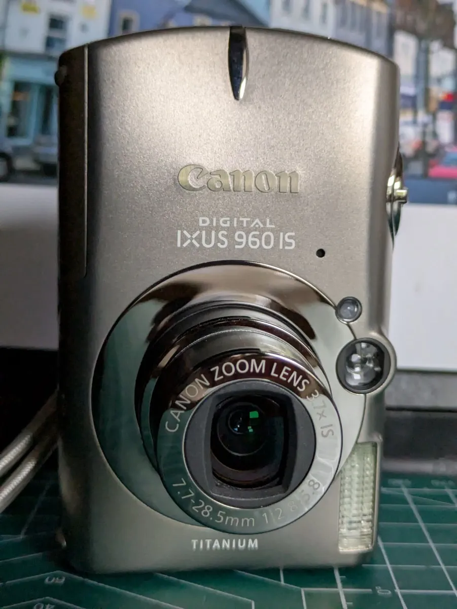 Canon IXUS 960 IS Titanium 12MP CCD🌈 compact 📸 - Image 2