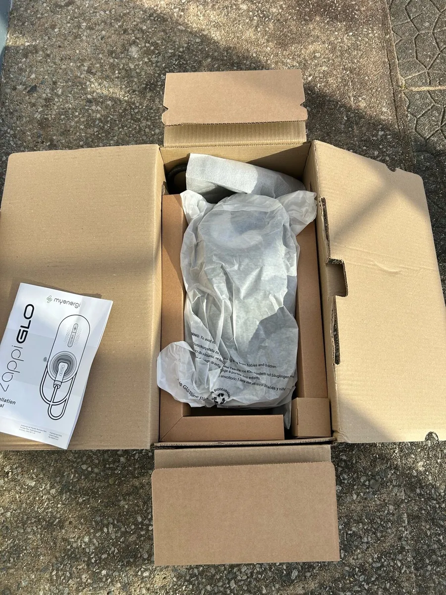 myenergi Zappi GLO EV Charger 7kW Tethered Black - Image 2