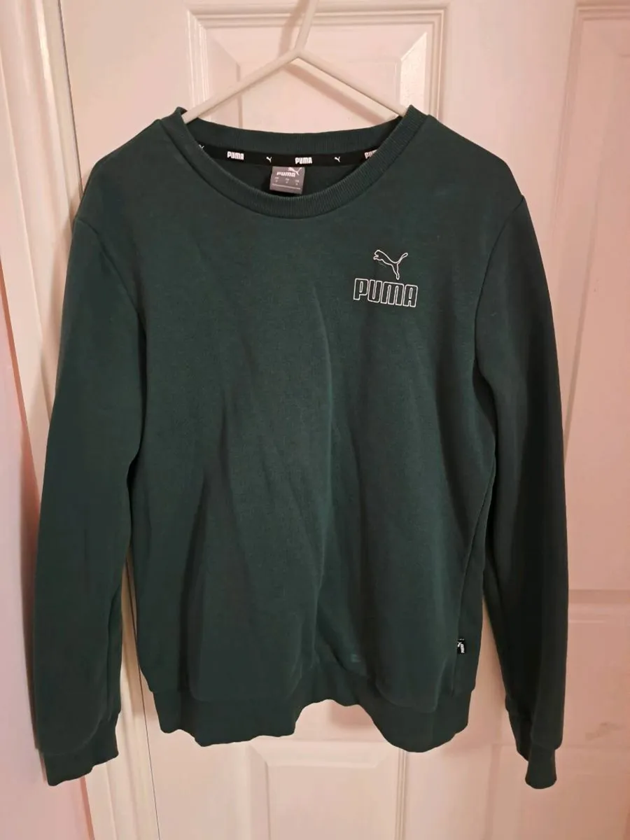 womens Puma jumper
Green - Image 1