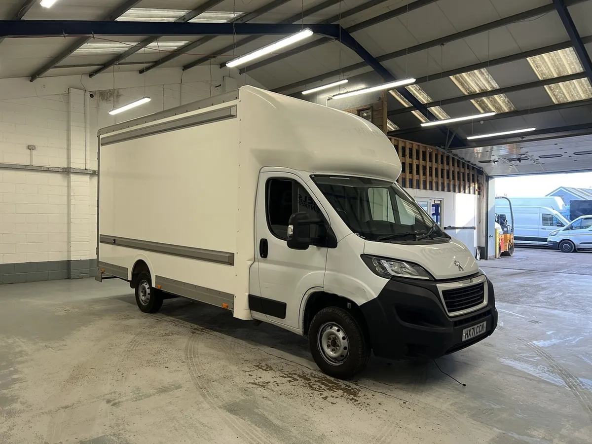 2021 Peugeot Boxer Low Loader Van - Image 1
