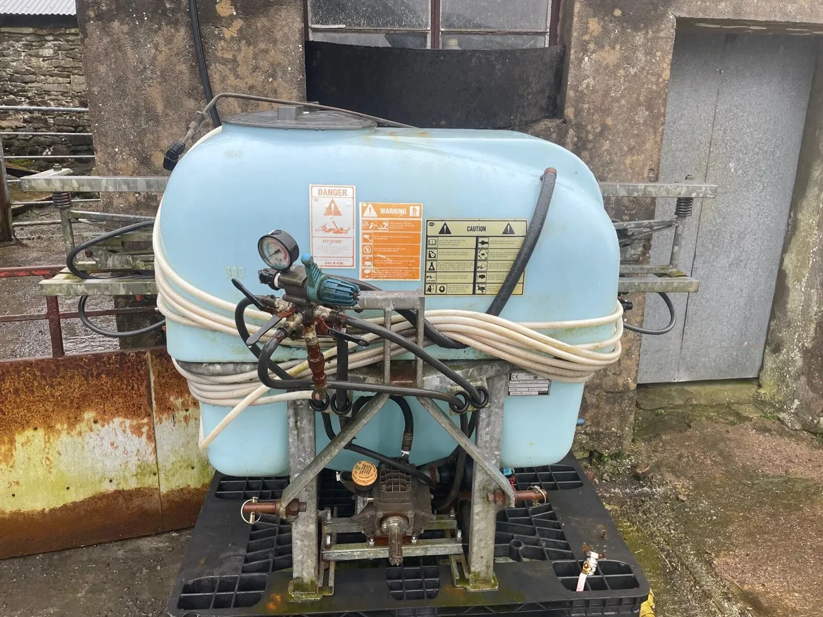 Sprayer - Image 3