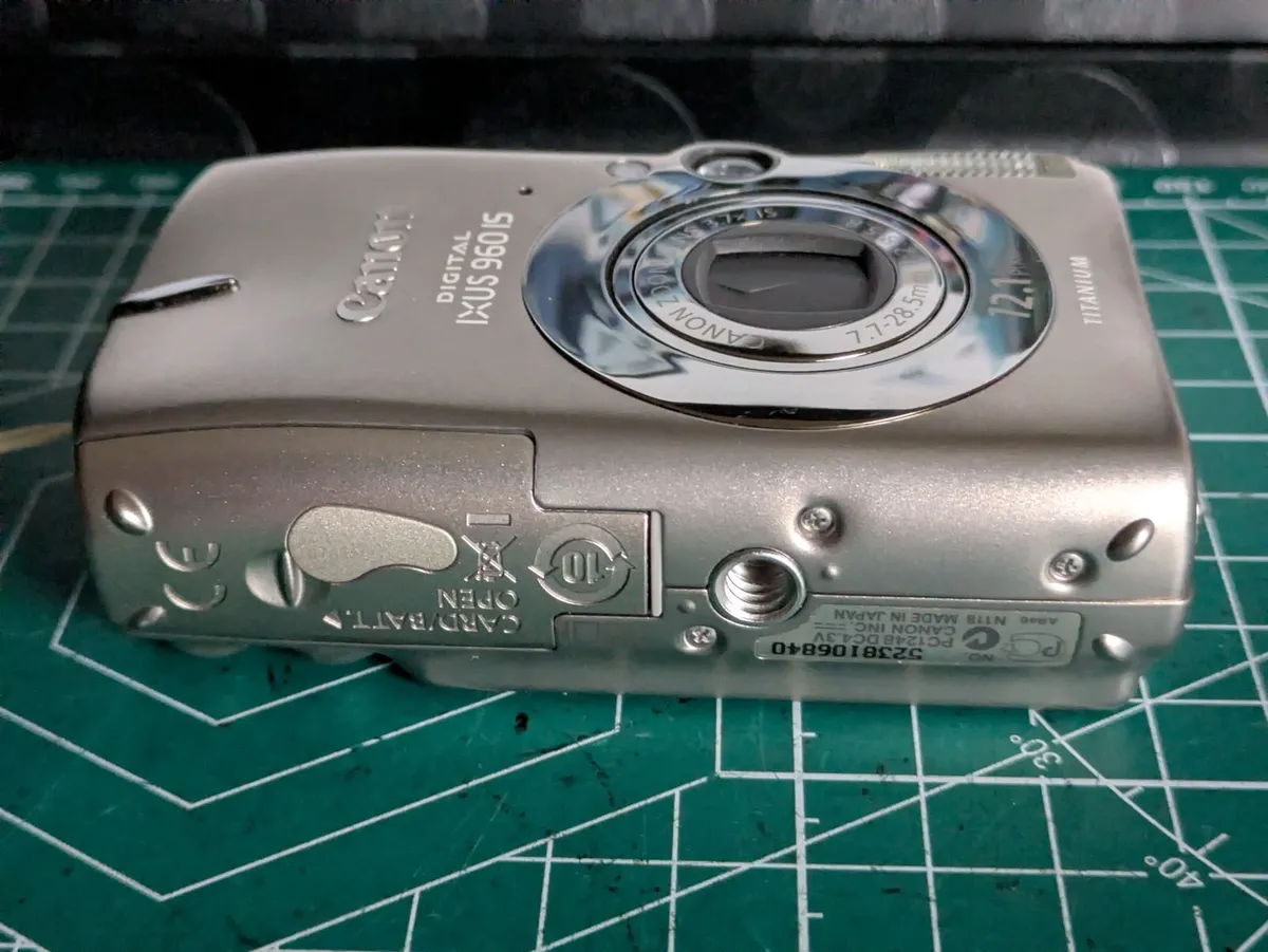 Canon IXUS 960 IS Titanium 12MP CCD🌈 compact 📸 - Image 3