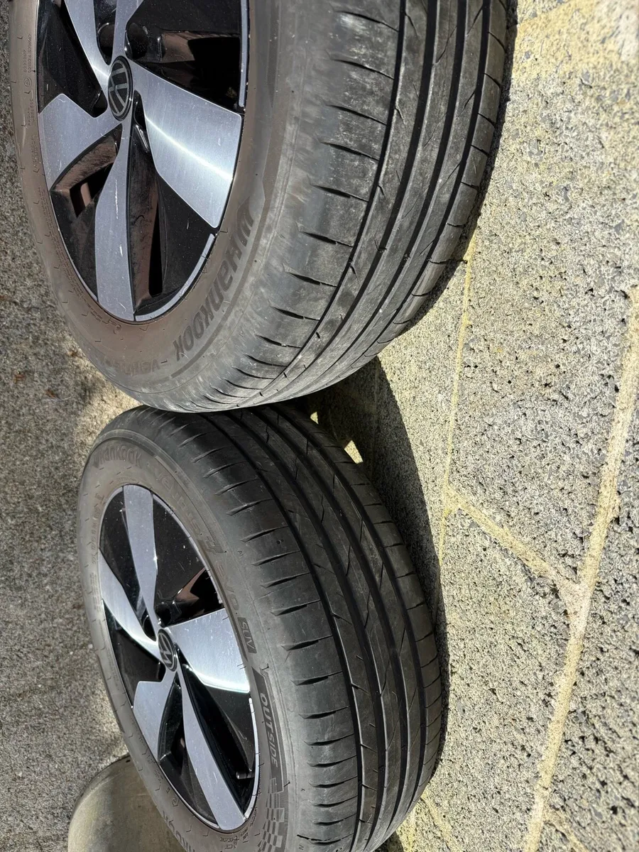 2025 vw Tiguan alloys - Image 4