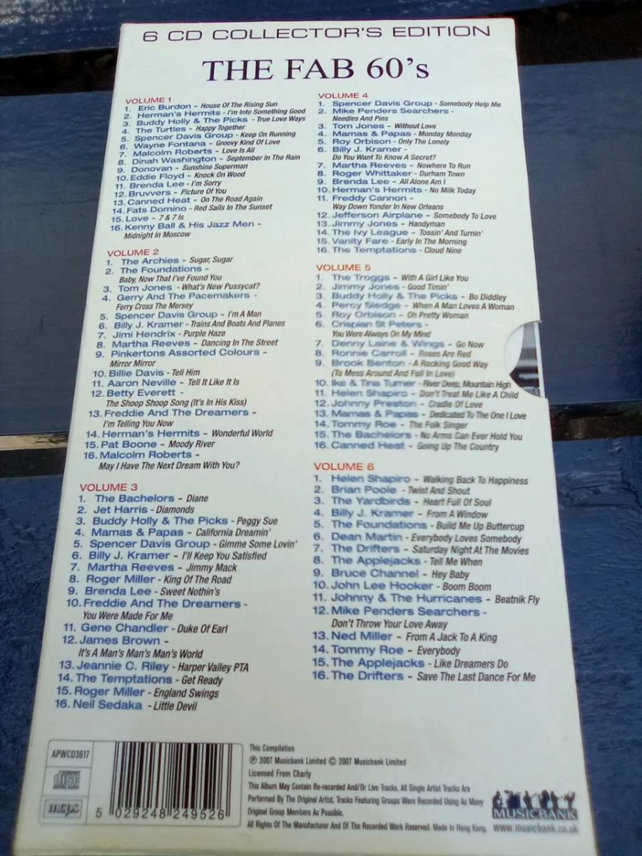 BOX. SET. OF.  6. C.D.S.    THE  FAB. 60 S - Image 2