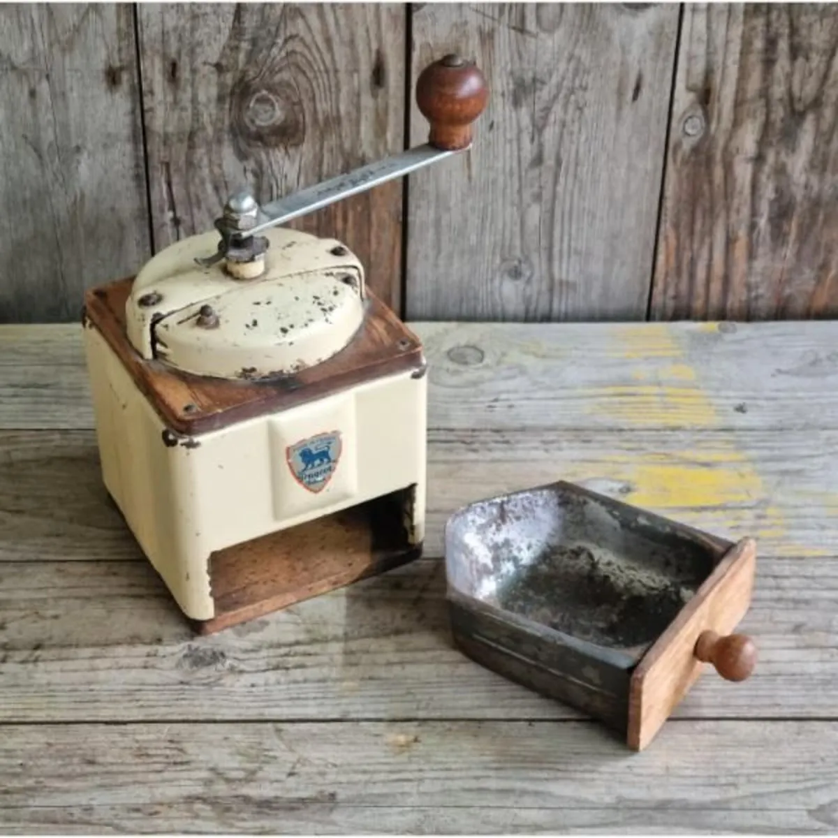 Peugeot Frères Manual Coffee Grinder KAS1230 - Image 3