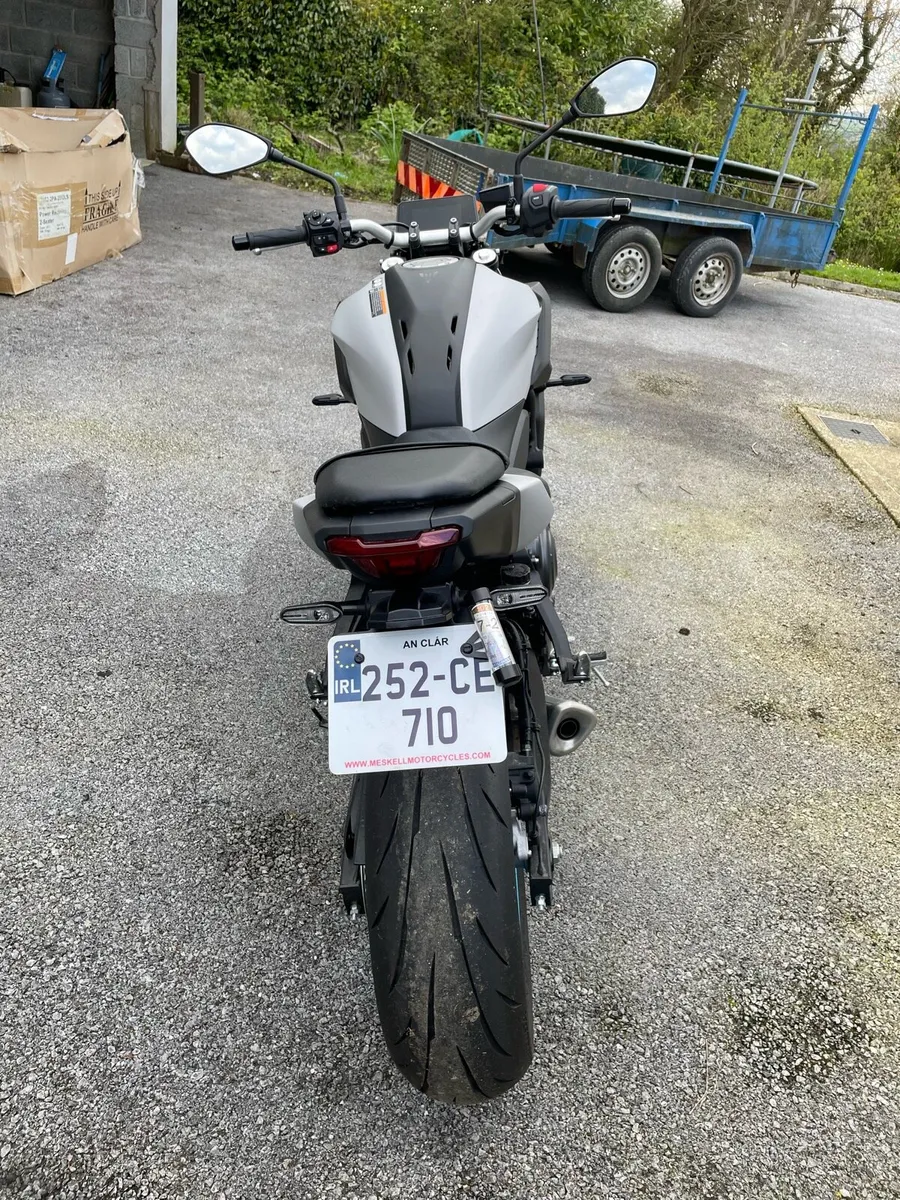 2025 Yamaha MT-07 - Image 3