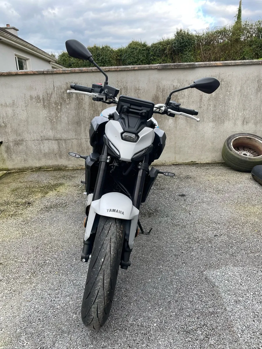 2025 Yamaha MT-07 - Image 2