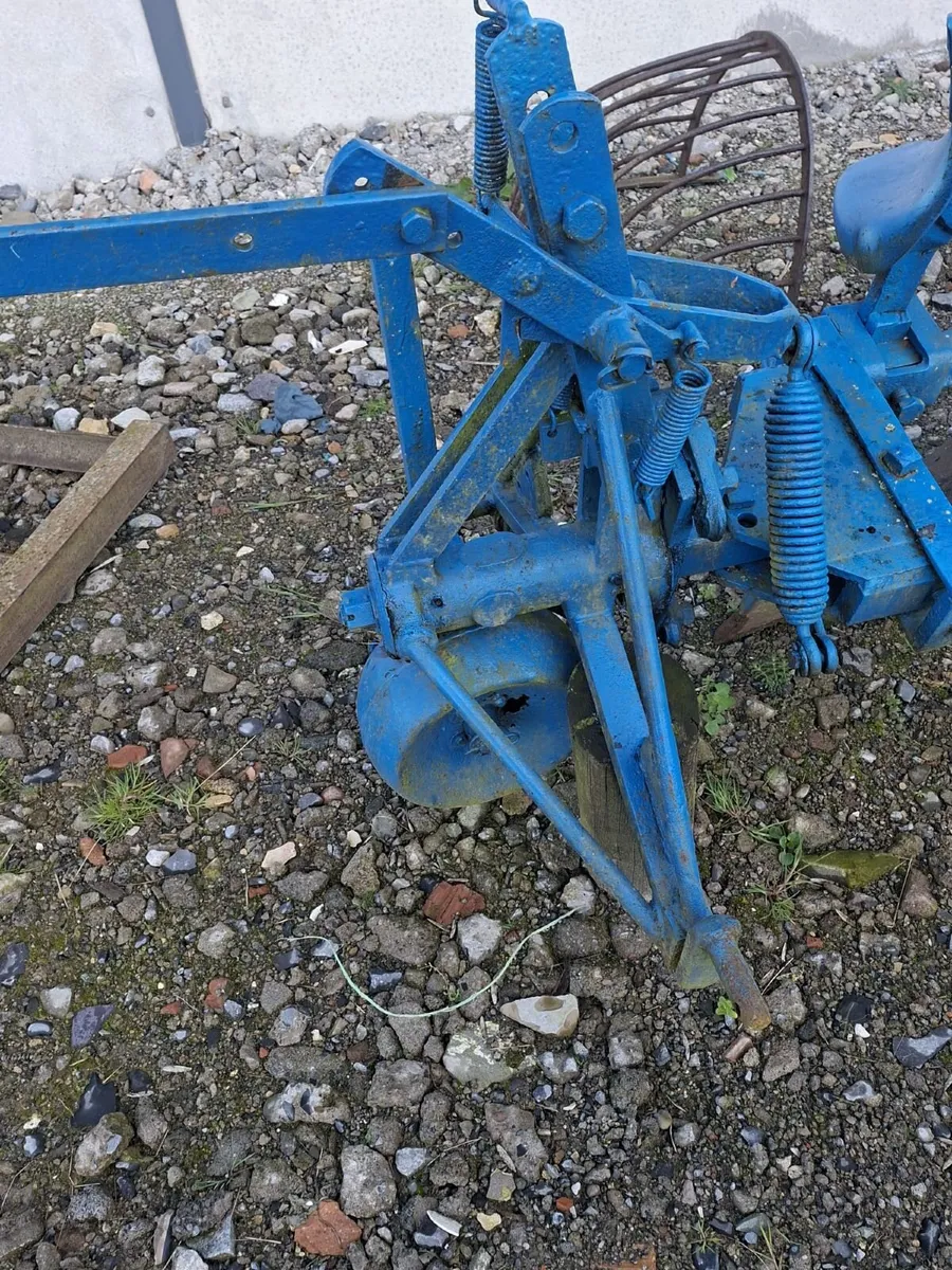 Plough 2 Furrow Reversible - Image 2