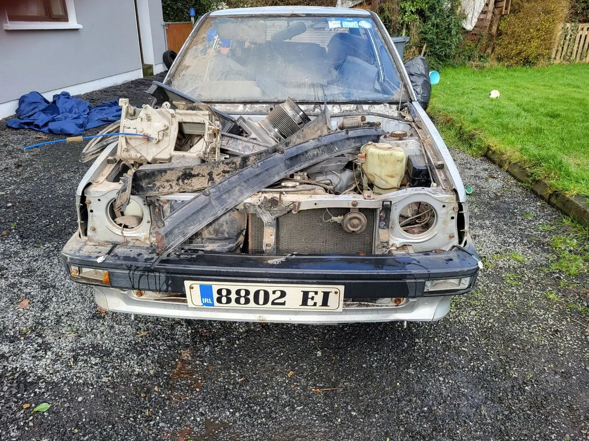 Boxy toyota starlet - Image 3