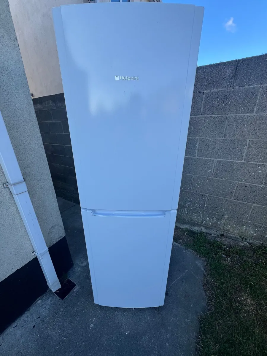 Fridge freezer - Image 1