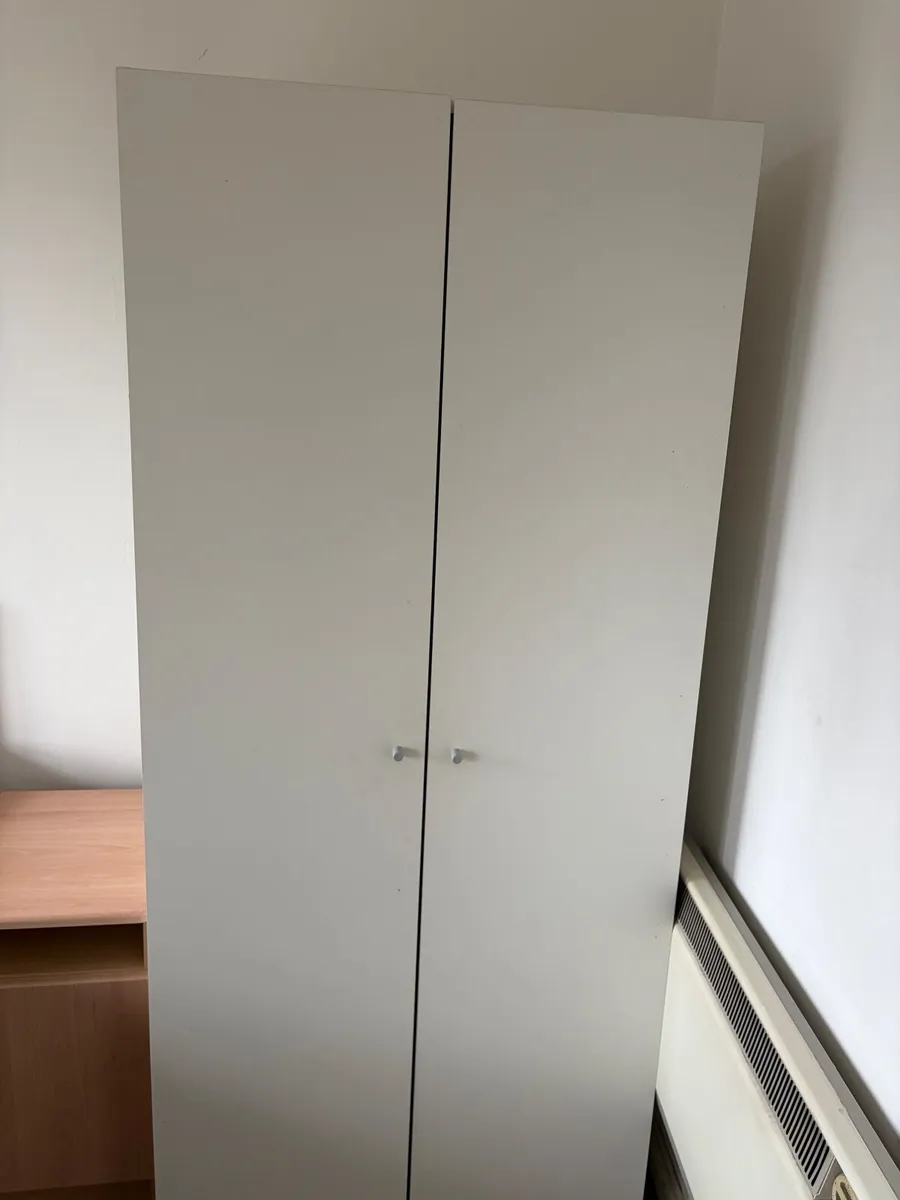 House clearance free to take away - Image 1