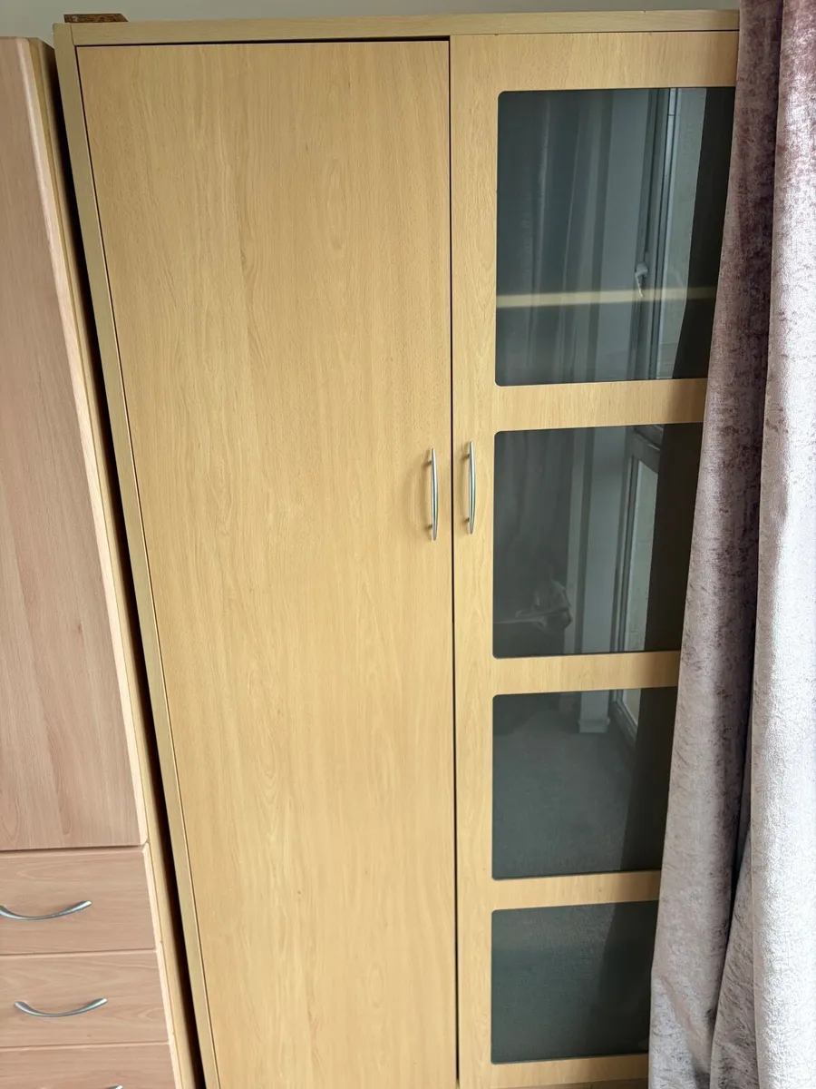 House clearance free to take away - Image 3