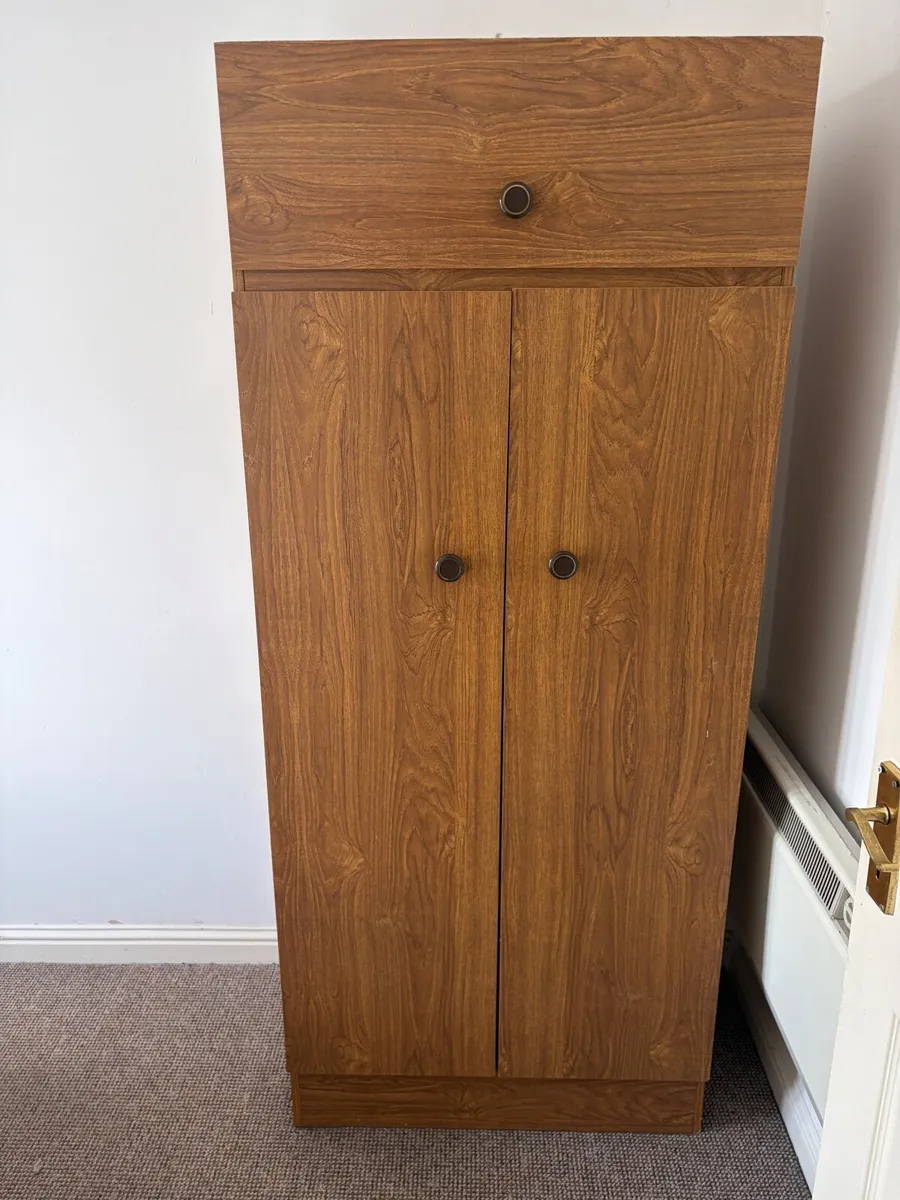 House clearance free to take away - Image 4