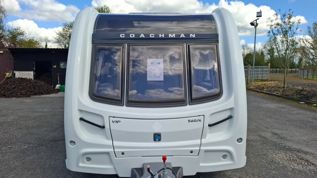 Coachman 560/4  VIP Fixed Bed Caravan - Image 2