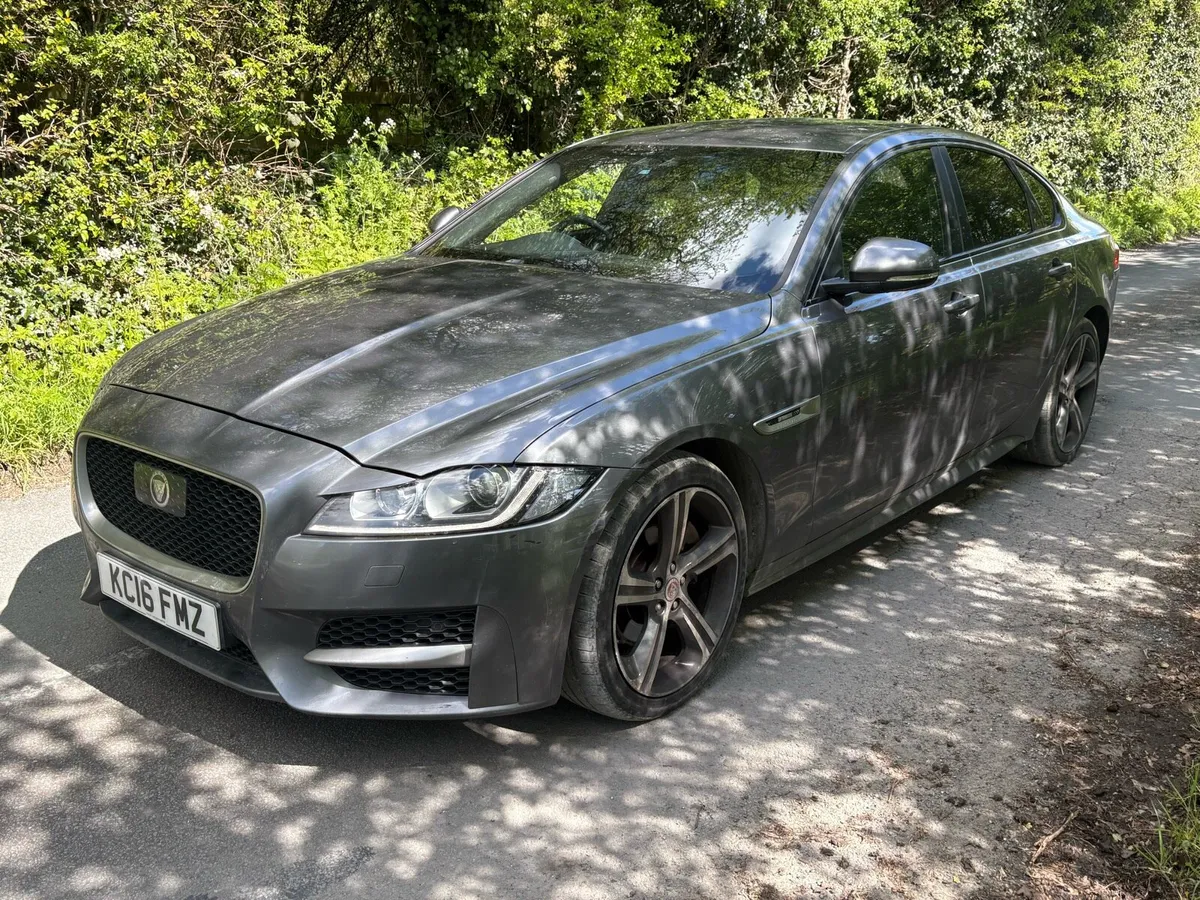 2016 JAGUAR XF SPARES OR REPAIRS - Image 3