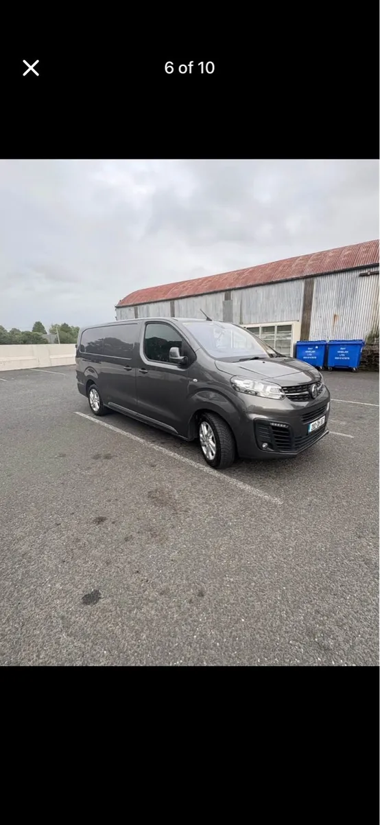 Vauxhall Vivaro elite s/s Auto 180bhp 2.0ltr - Image 4