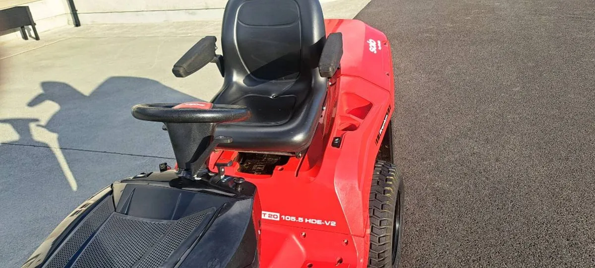 Solo Alko T20  22HP ride on mower - Image 3