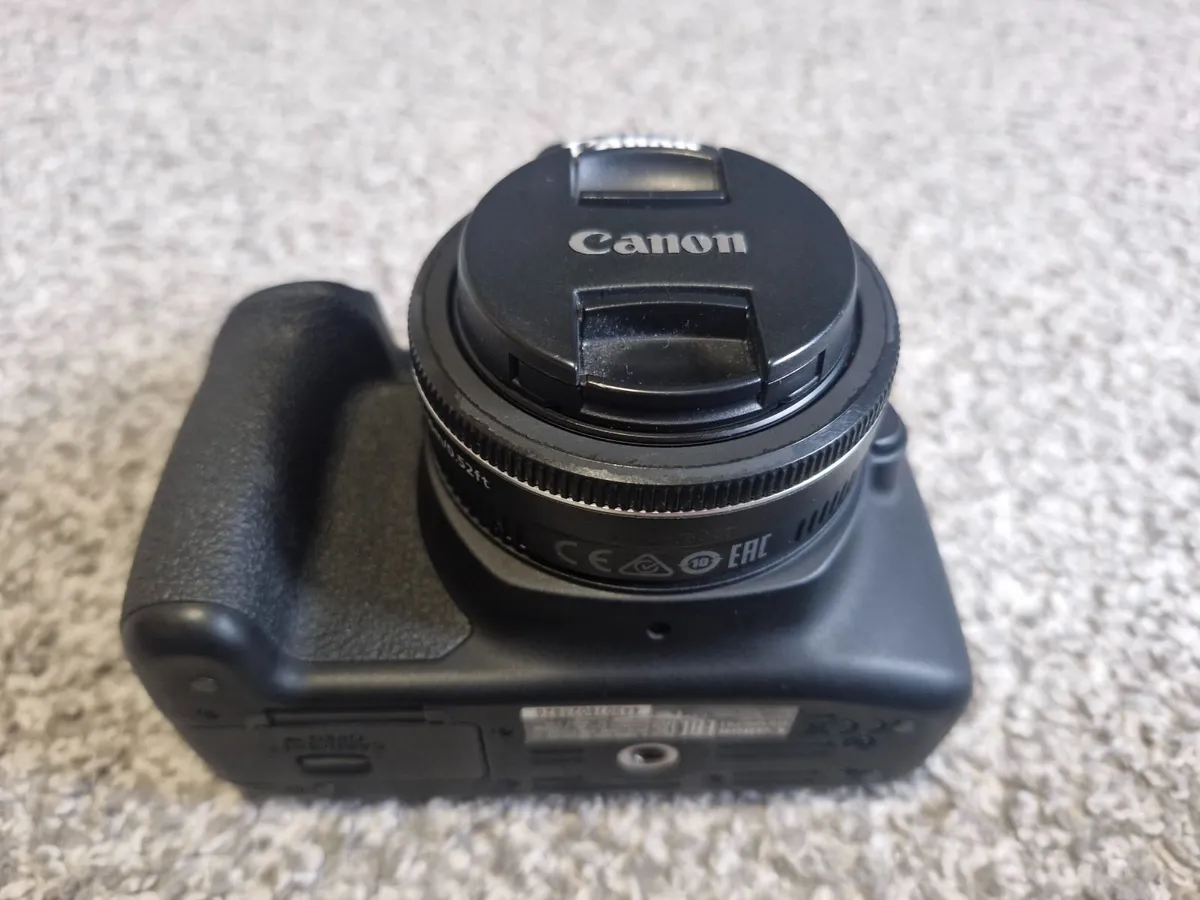 Canon Eos 2000d and 24mm 2.8 stm - Image 2