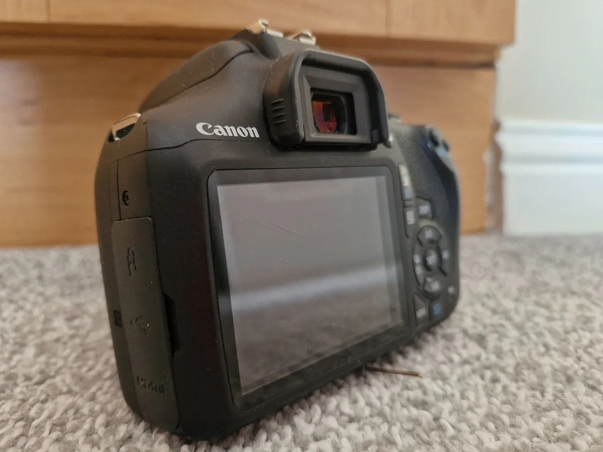 Canon Eos 2000d and 24mm 2.8 stm - Image 4