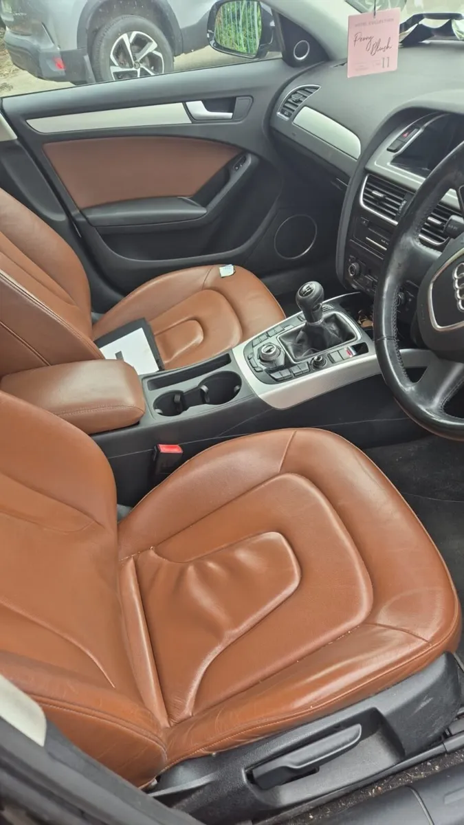 Audi A4 damage repairables - Image 2