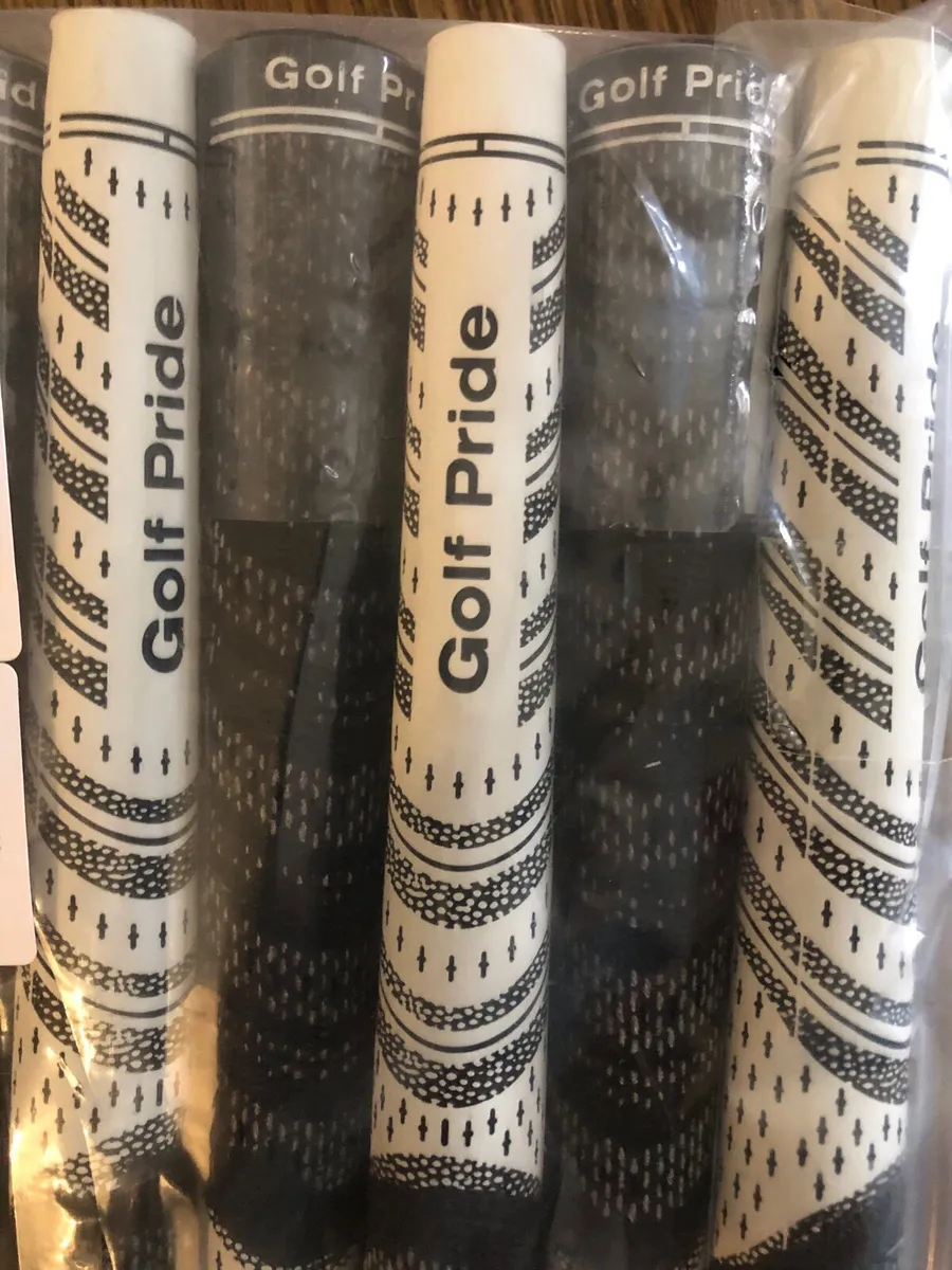 Set (12) Midsize Golf Pride  Grips ( Final Price ) - Image 3