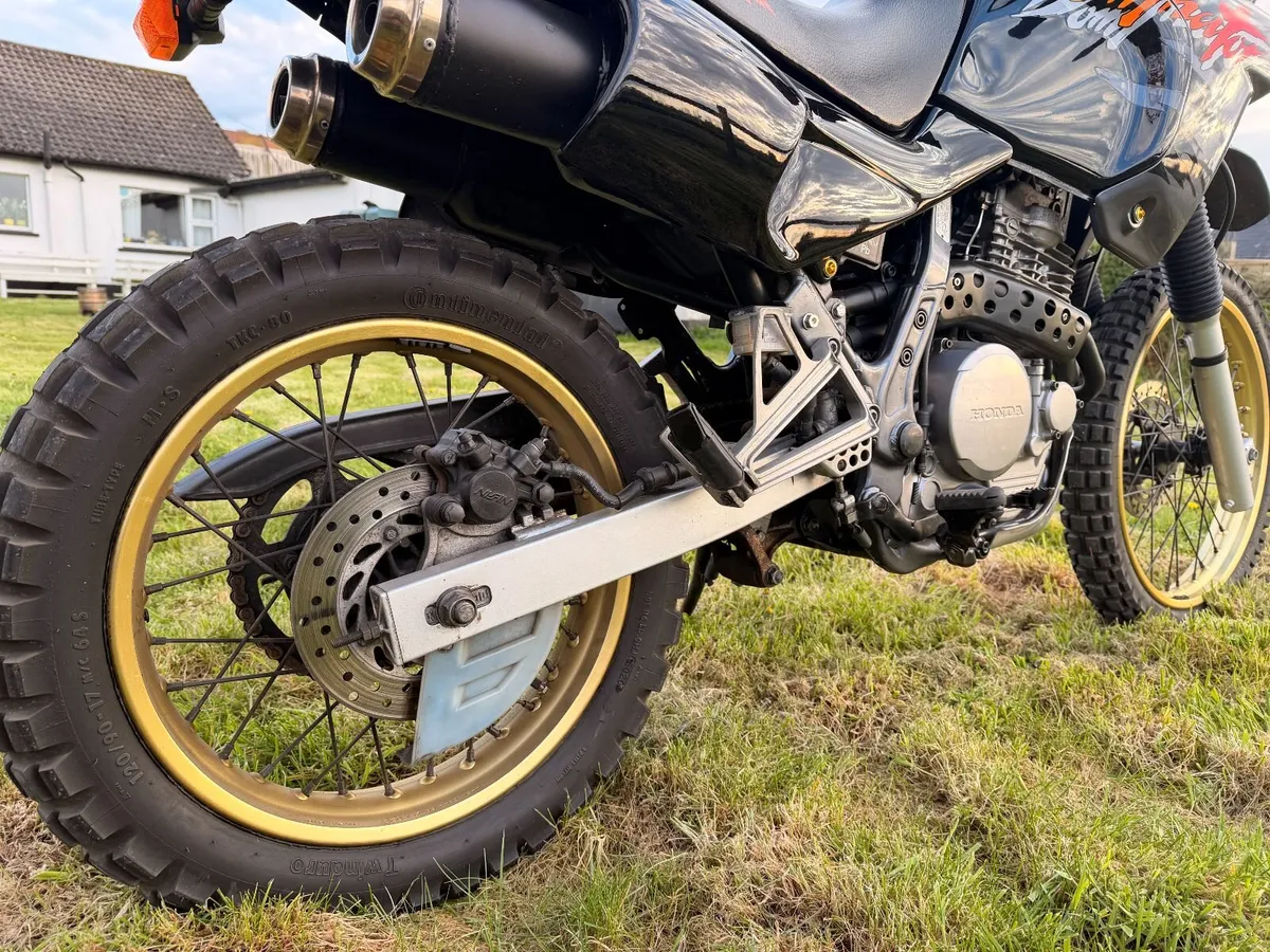 Honda NX650 Dominator 1994 - Image 3