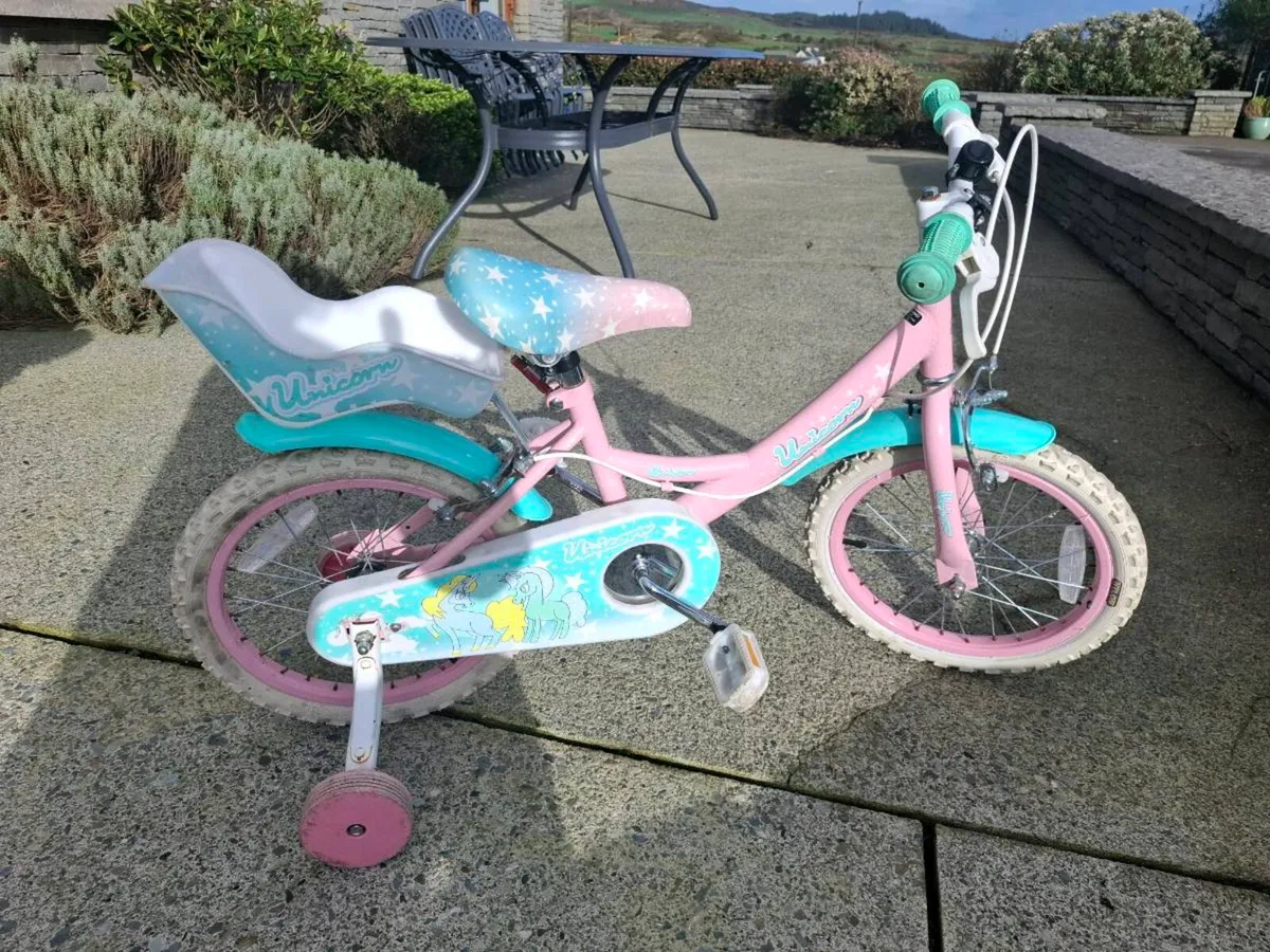 Girls 16 inch bicycle - Image 1
