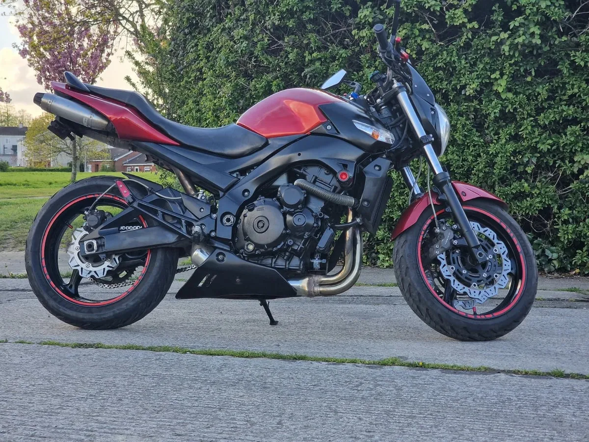 Suzuki GSR 600 – 2007 – Extremely Clean - Image 1