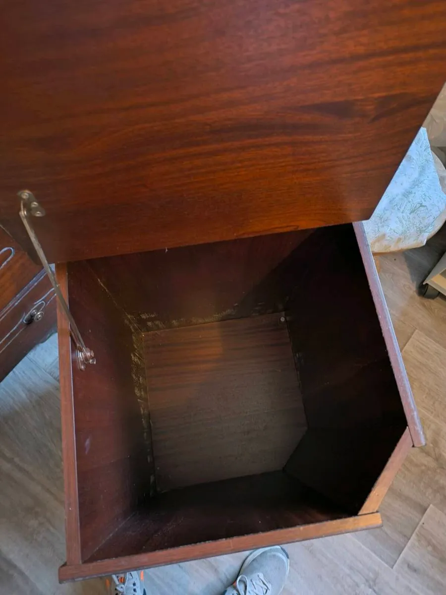 Bedside locker - Image 2