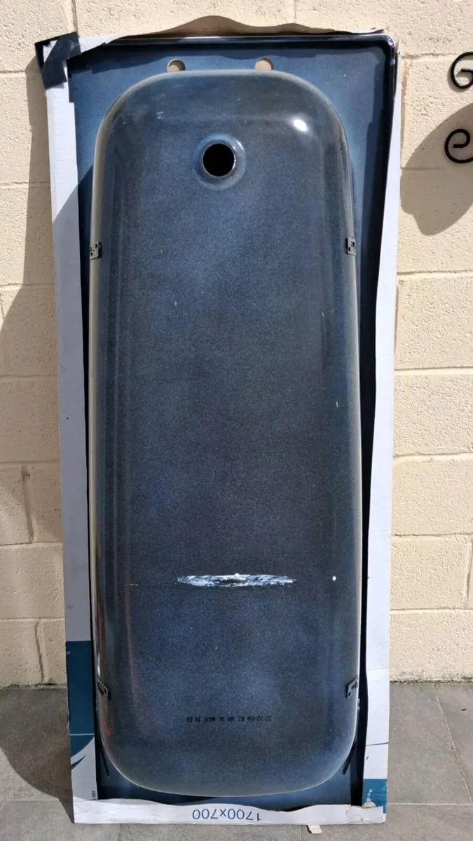 Vitreous Enamel Steel Bathtub 1700×700 - Image 3