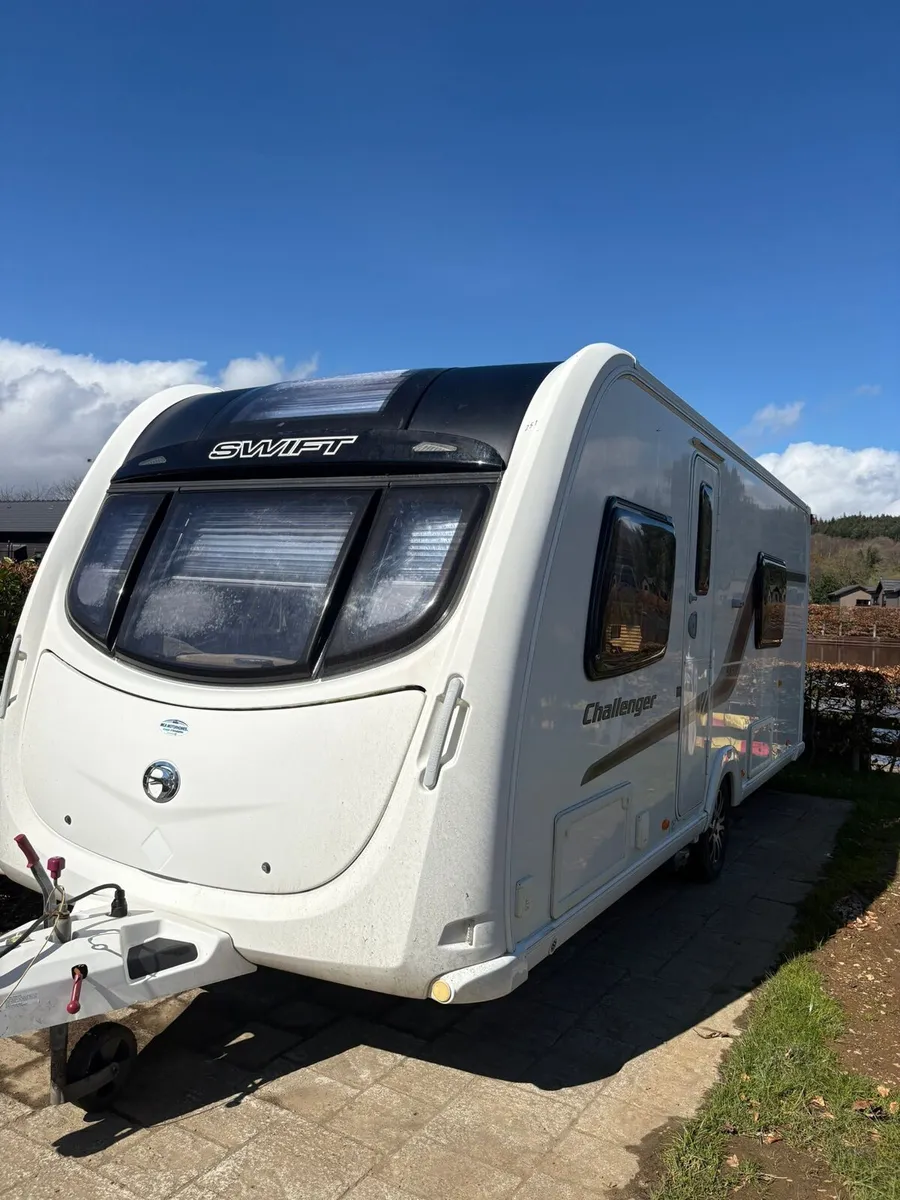 2011 Swift Challenger 565 - Image 1