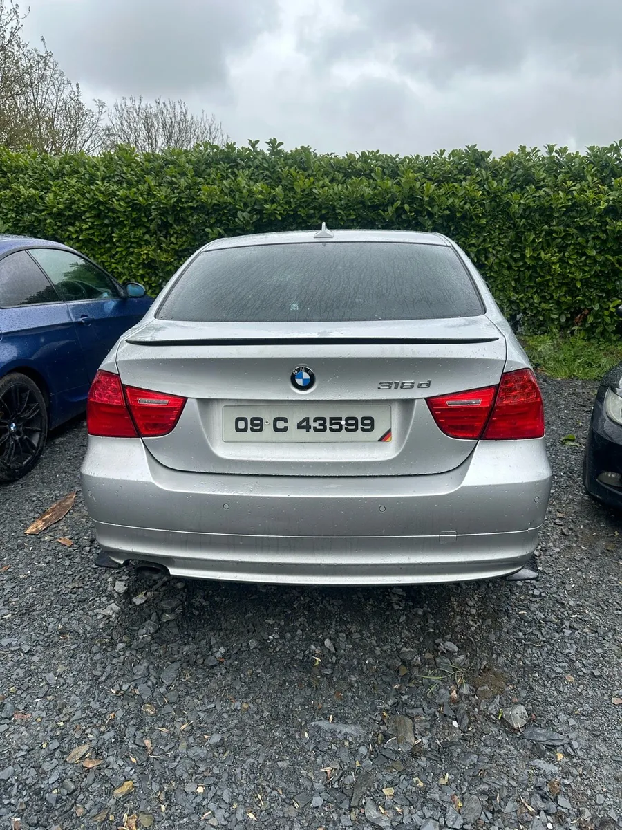 BMW e90 lci parts - Image 4