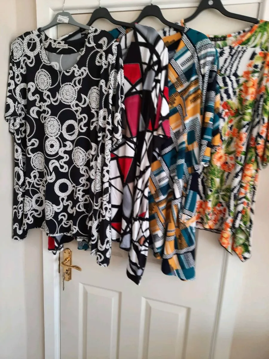 Two pocket tunics size 24to 28 - Image 3