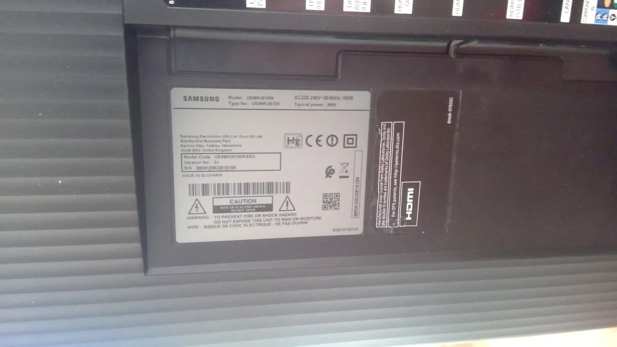 Samsung Curved 49" 4k UHD Smart TV - Image 2