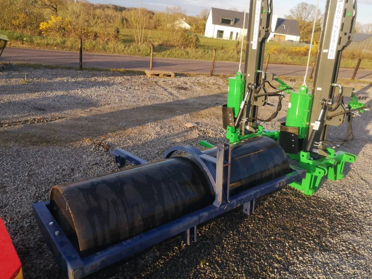 Log Splitters and post drivers - Image 4
