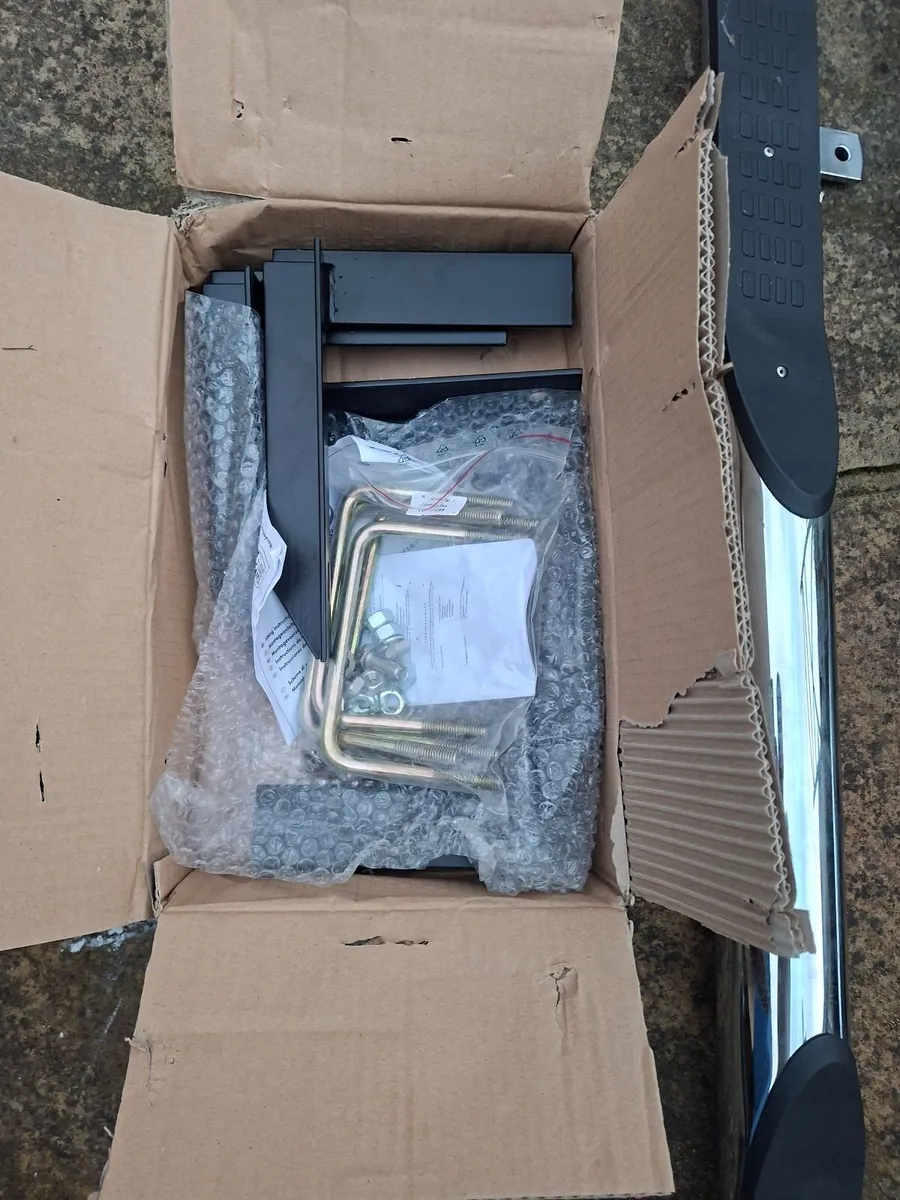 Steps for kia sorento 2005 model - Image 1